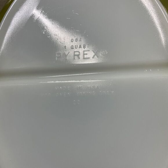 Vintage Pyrex Divided Baking Dish - Picture 5 of 5
